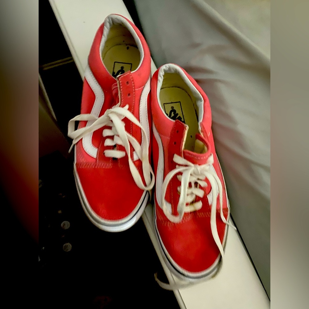 Pink Vans Os nice for the summer time